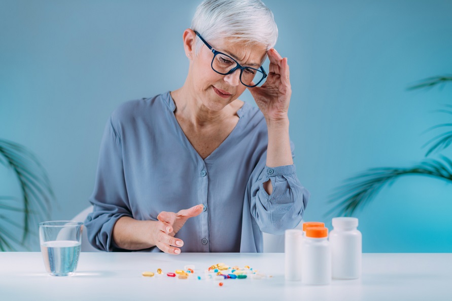 medications-seniors-should-use-with-caution